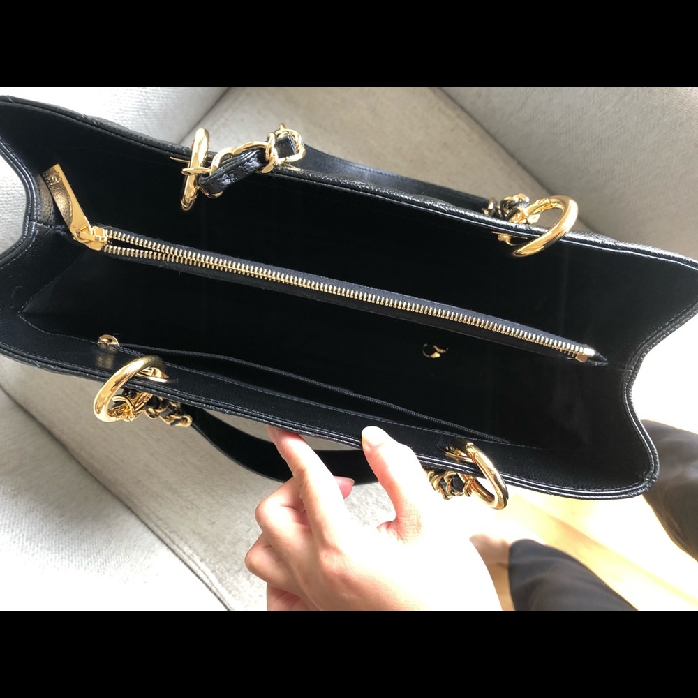 Chanel GST Authentic additional photos